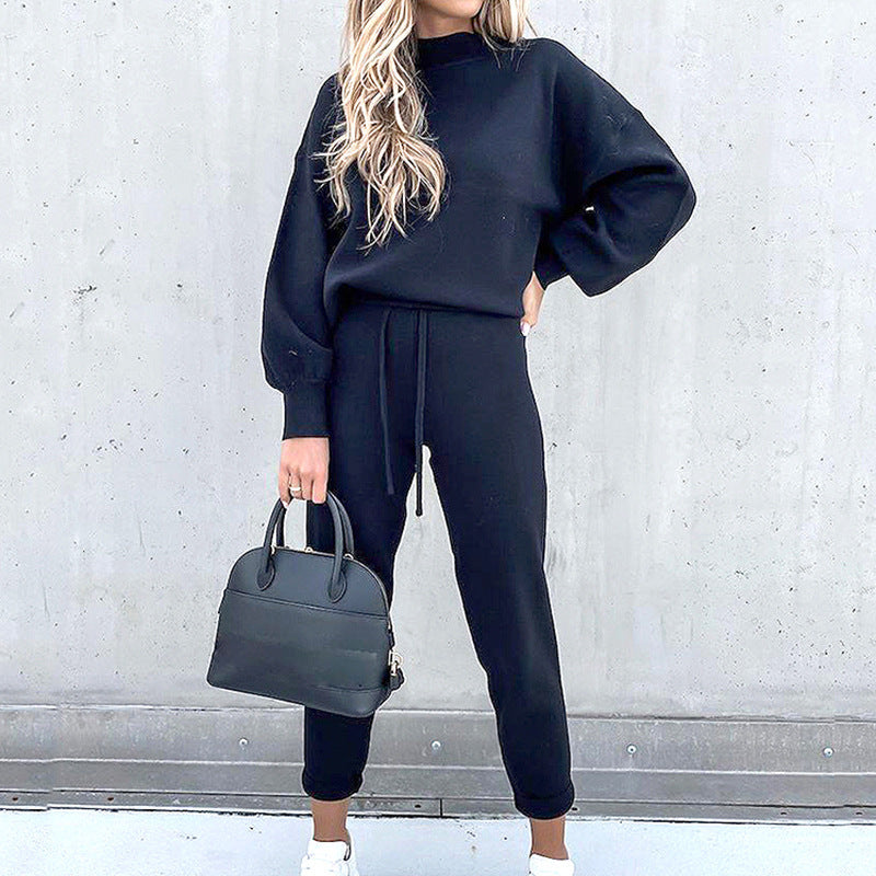Image of Women's Relaxed Fit Sweatpants Set