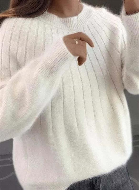 Image of Women's Ribbed Crewneck Sweater