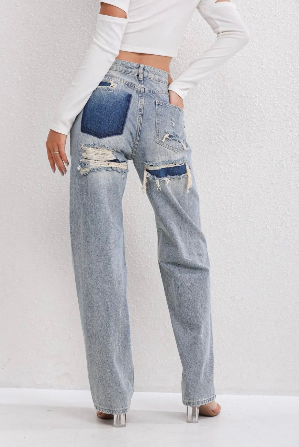Vaqueros rotos para mujer | Vaqueros vintage de corte recto con detalles desgastados y bolsillo trasero en contraste | Corte holgado de estilo urbano